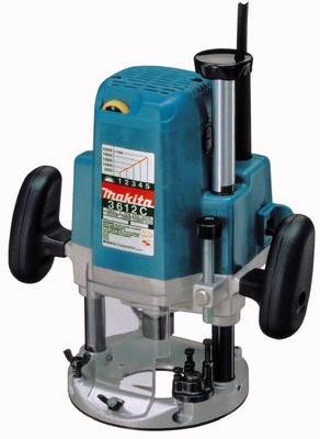 Makita 3612C 3-1/4HP V/S Plunge Router