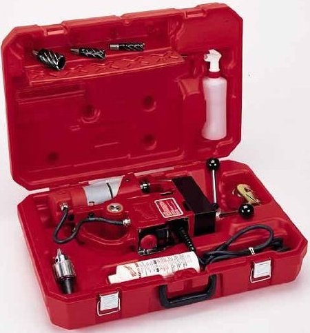 Milwaukee 4270-21 Magnetic Drill Kit