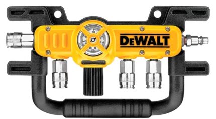 DeWalt D55040 Quadraport Air Line Splitter with Regulator